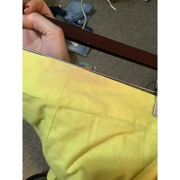 Ashley Stewart Yellow Capris Size 26 - Picture 4 of 4